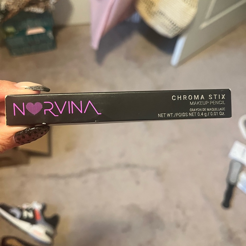 Anastasia Beverly Hills Norvina Chroma Stix Makeup Pencil
